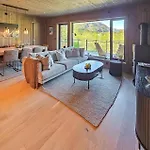 Apartamento Stunning In *